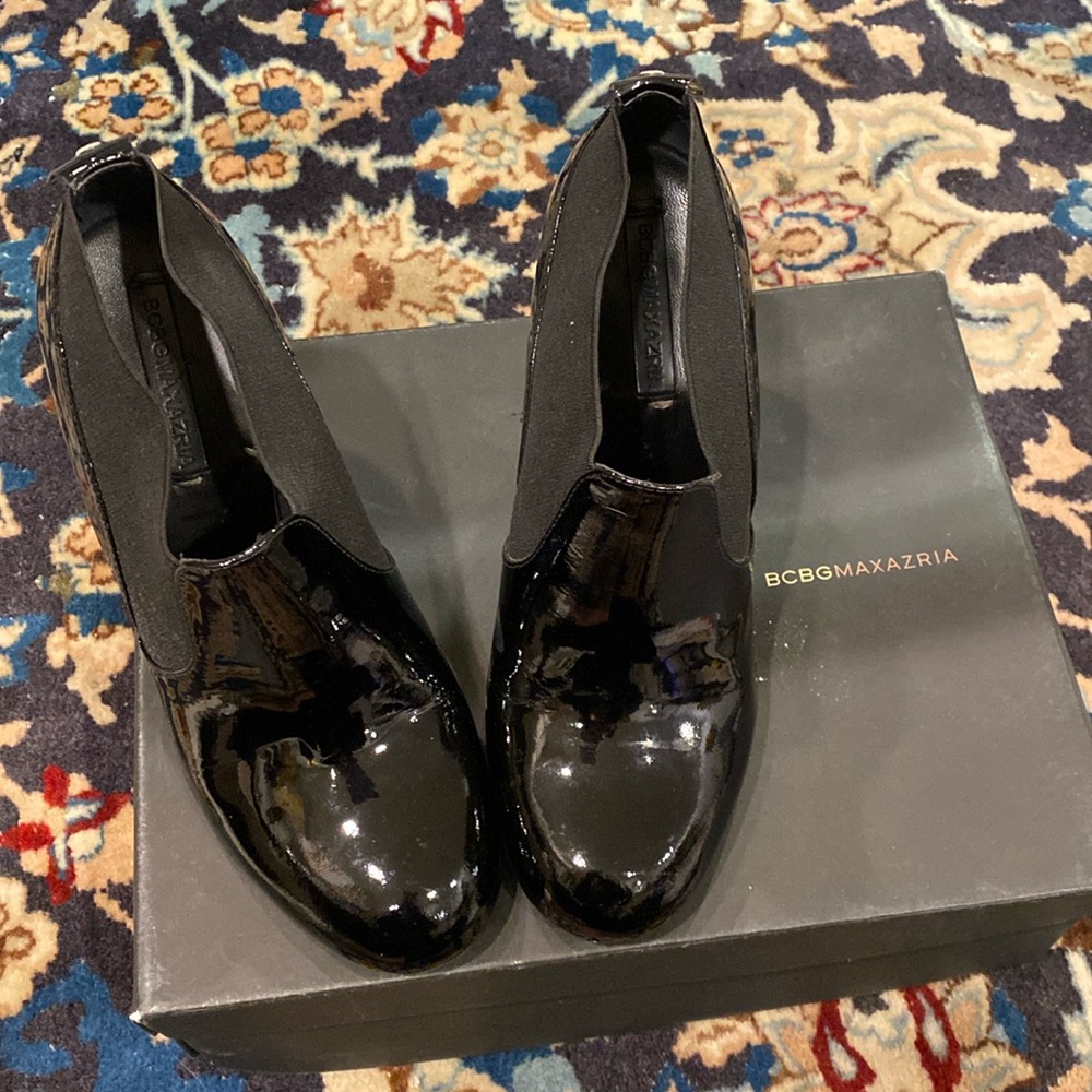 BCBG Black booties